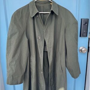 Vintage London Fog Men’s Trench Coat Olive size 40 Short